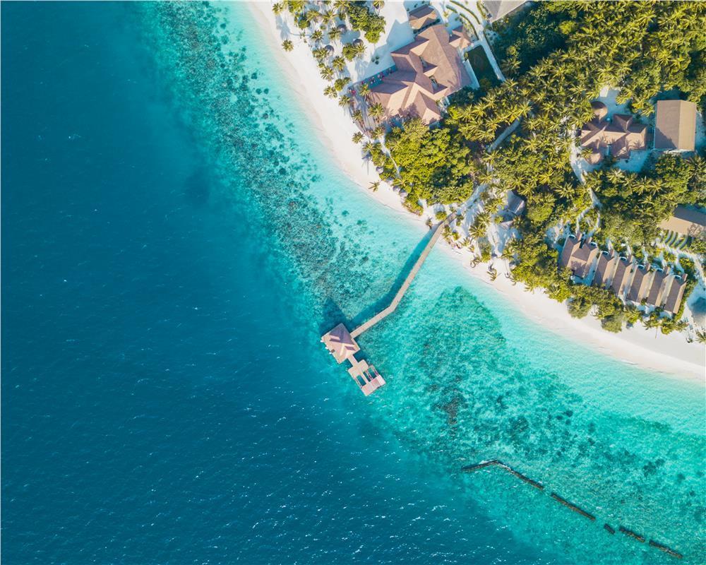 Reethi Faru, Bio Luxury Курортный комплекс 5*
