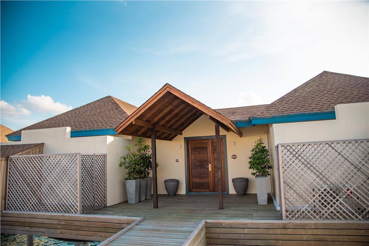 Resort Reethi Faru, Bio Luxury 5*