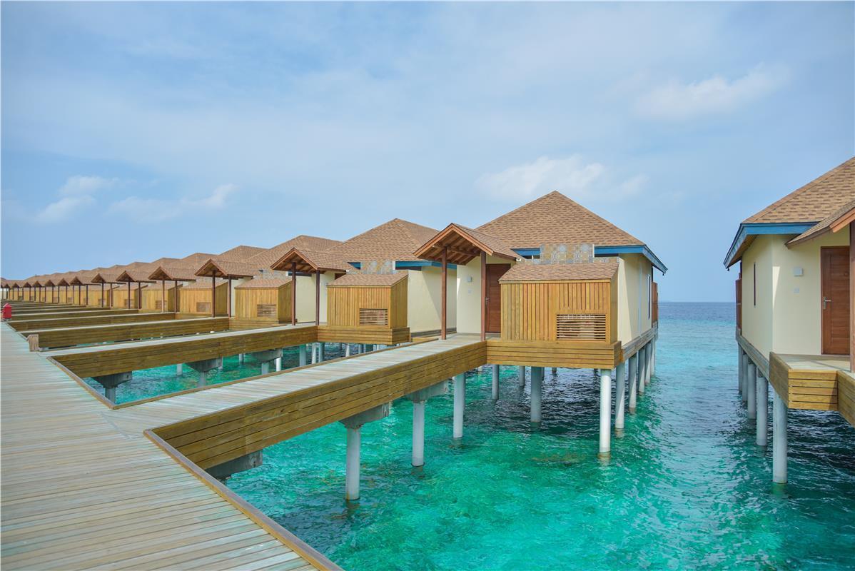 Reethi Faru, Bio Luxury Resort Meedhoo (Raa Atoll)