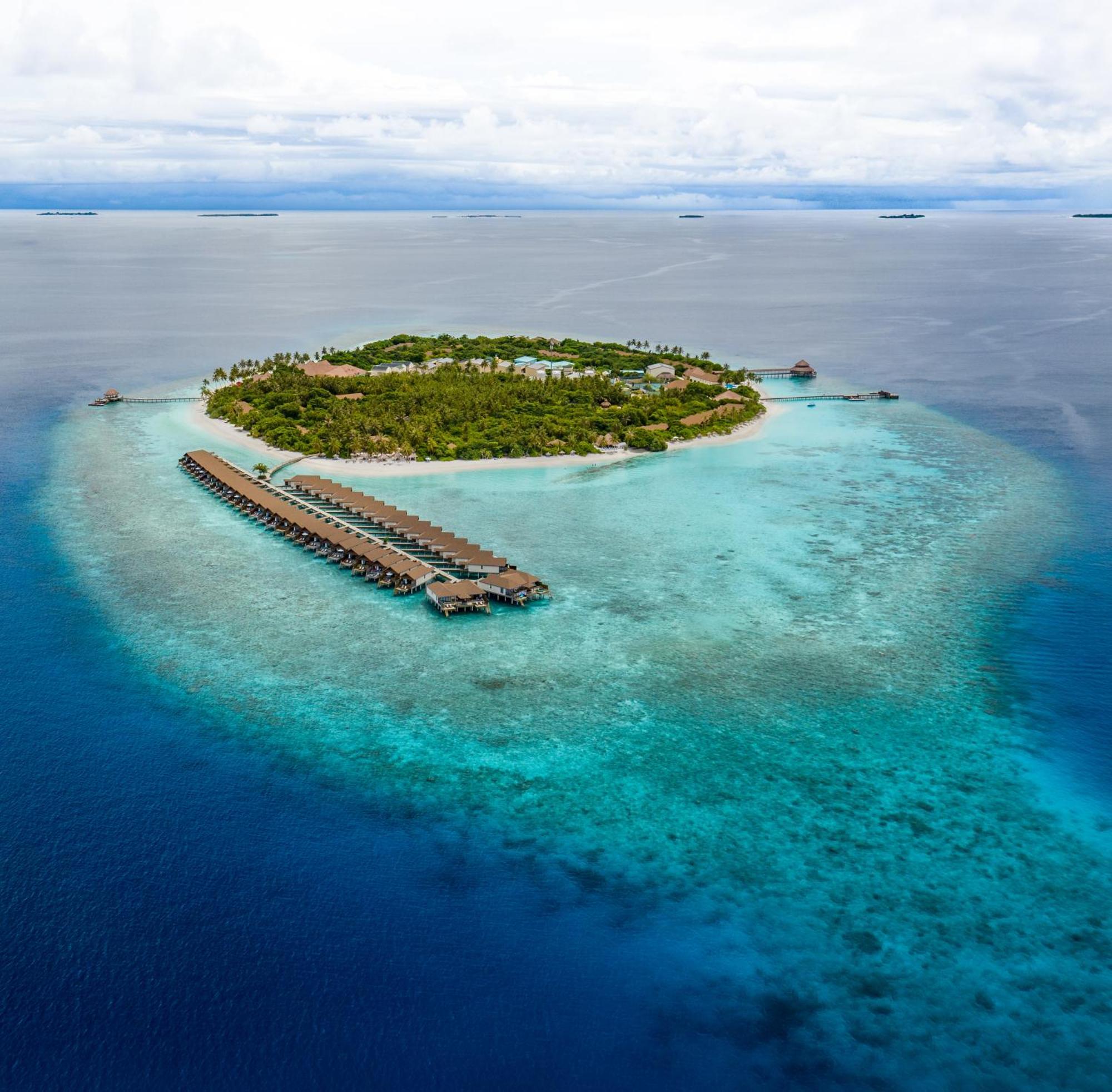 Reethi Faru Resort - Stay 5 Nights Or More Between Aug-Sept 2025 & Enjoy A Free Sunset Cruise Meedhoo (Raa Atoll)